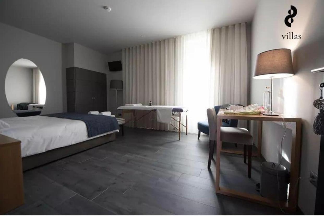 סנטו טירסו 8 Villas Hotel מראה חיצוני תמונה