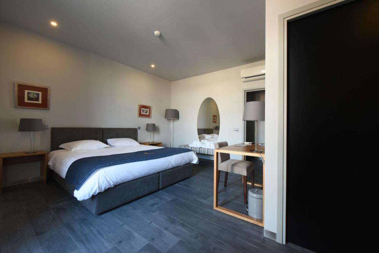 סנטו טירסו 8 Villas Hotel מראה חיצוני תמונה