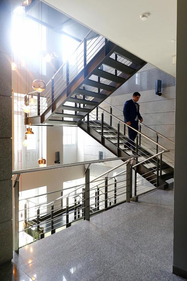 סנטו טירסו 8 Villas Hotel מראה חיצוני תמונה